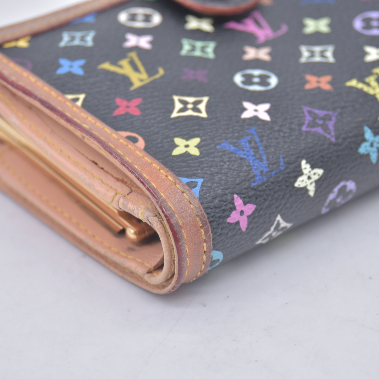 $790 2005 Louis Vuitton Monogram Multicolor French Purse Wallet Black TH0095
