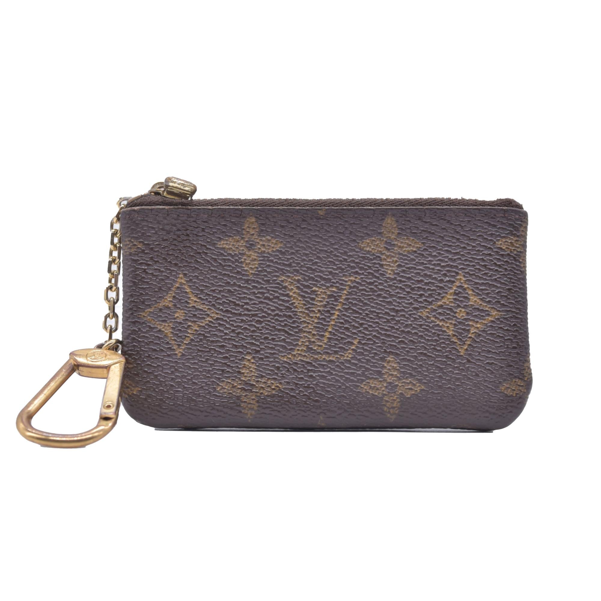 $355 Louis Vuitton Monogram Pochette Cles Key Holder CONSIGNMENT