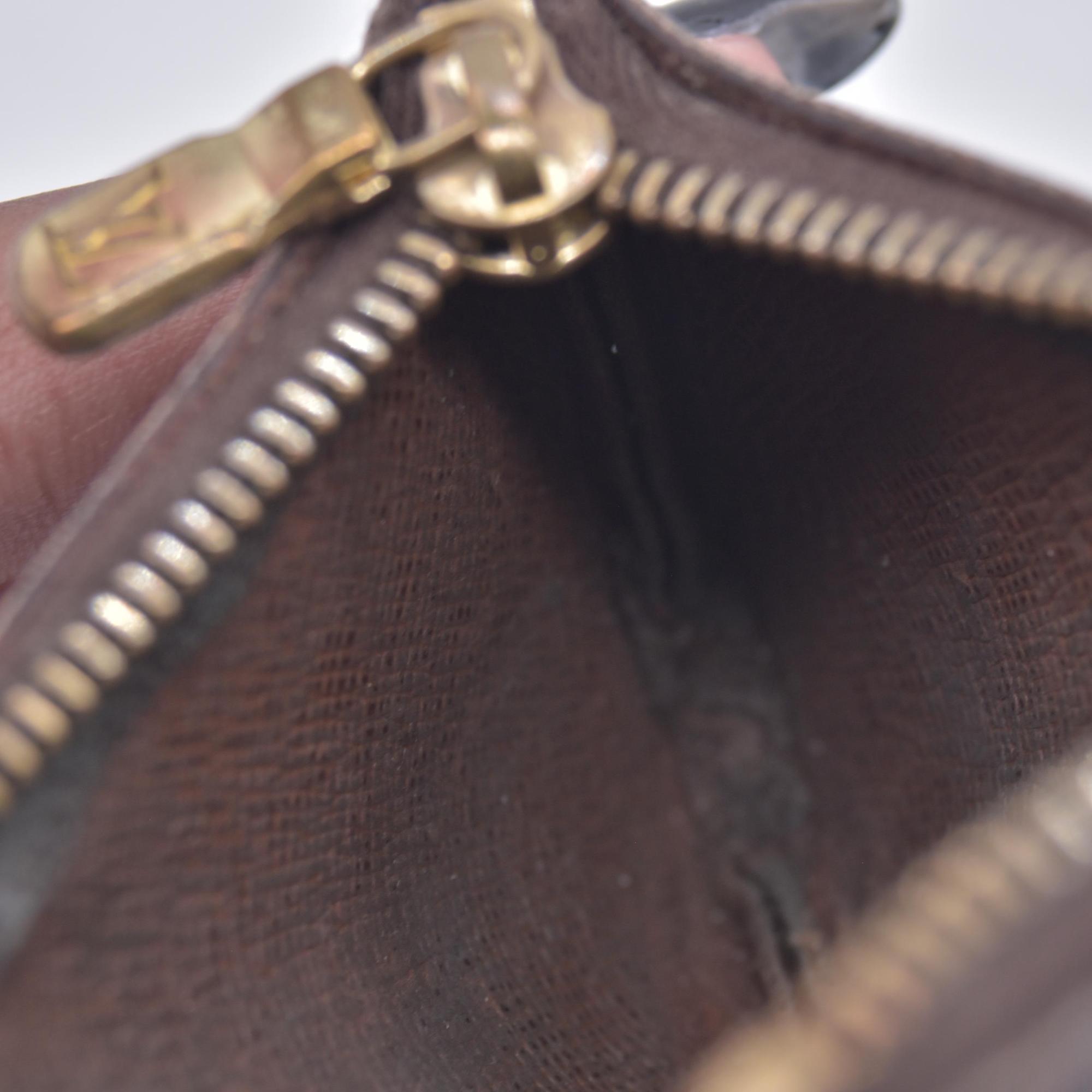$355 Louis Vuitton Monogram Pochette Cles Key Holder CONSIGNMENT