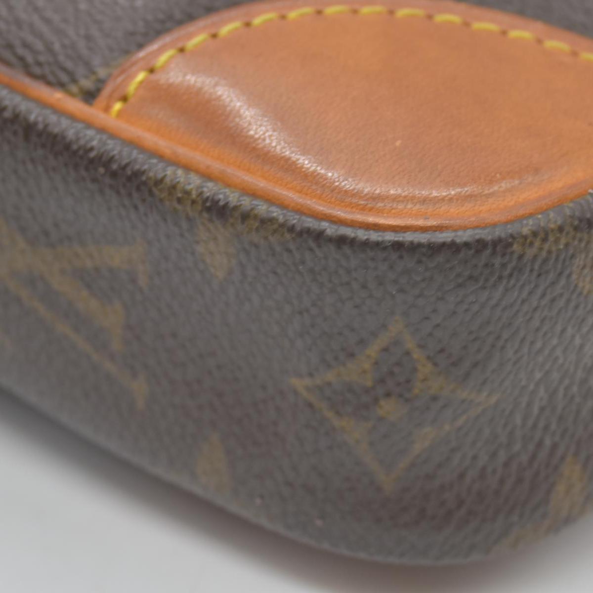 $690 LOUIS VUITTON Monogram Marly Dragonne GM Clutch Bag