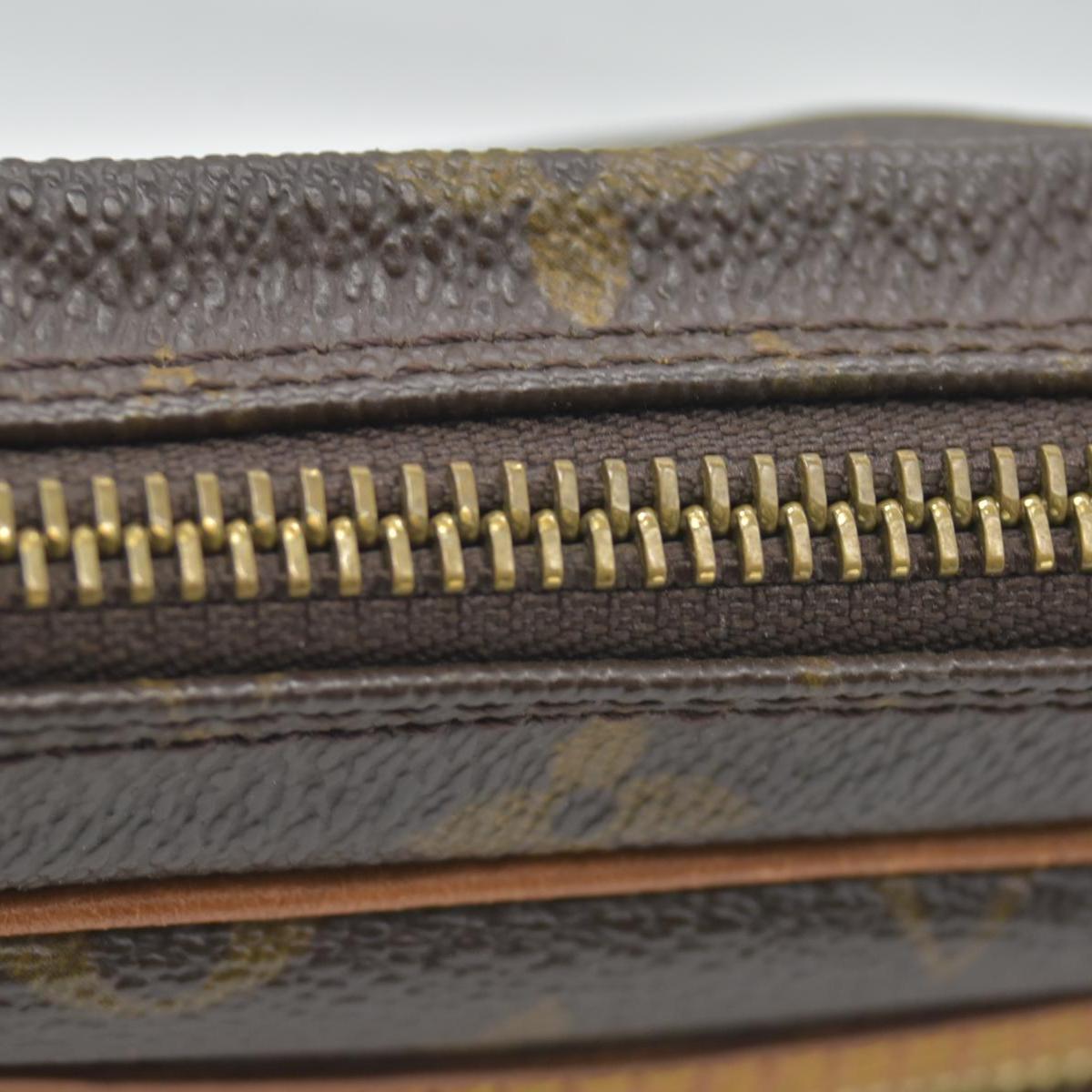 $690 LOUIS VUITTON Monogram Marly Dragonne GM Clutch Bag