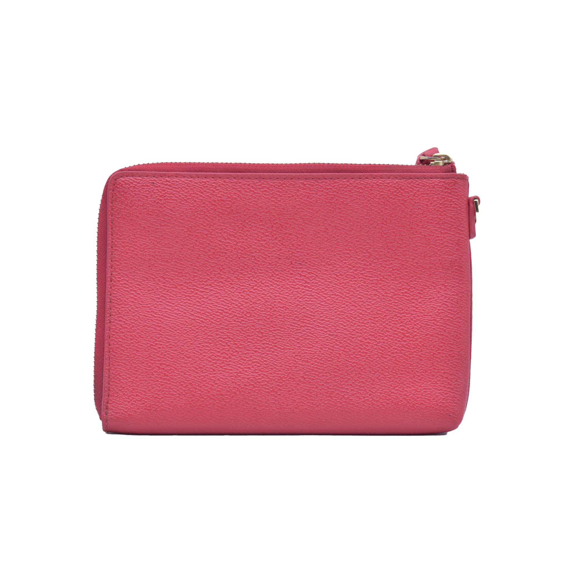 $250 Tory Burch  Leather Crossbody Bag Pink CONSIGNMENT
