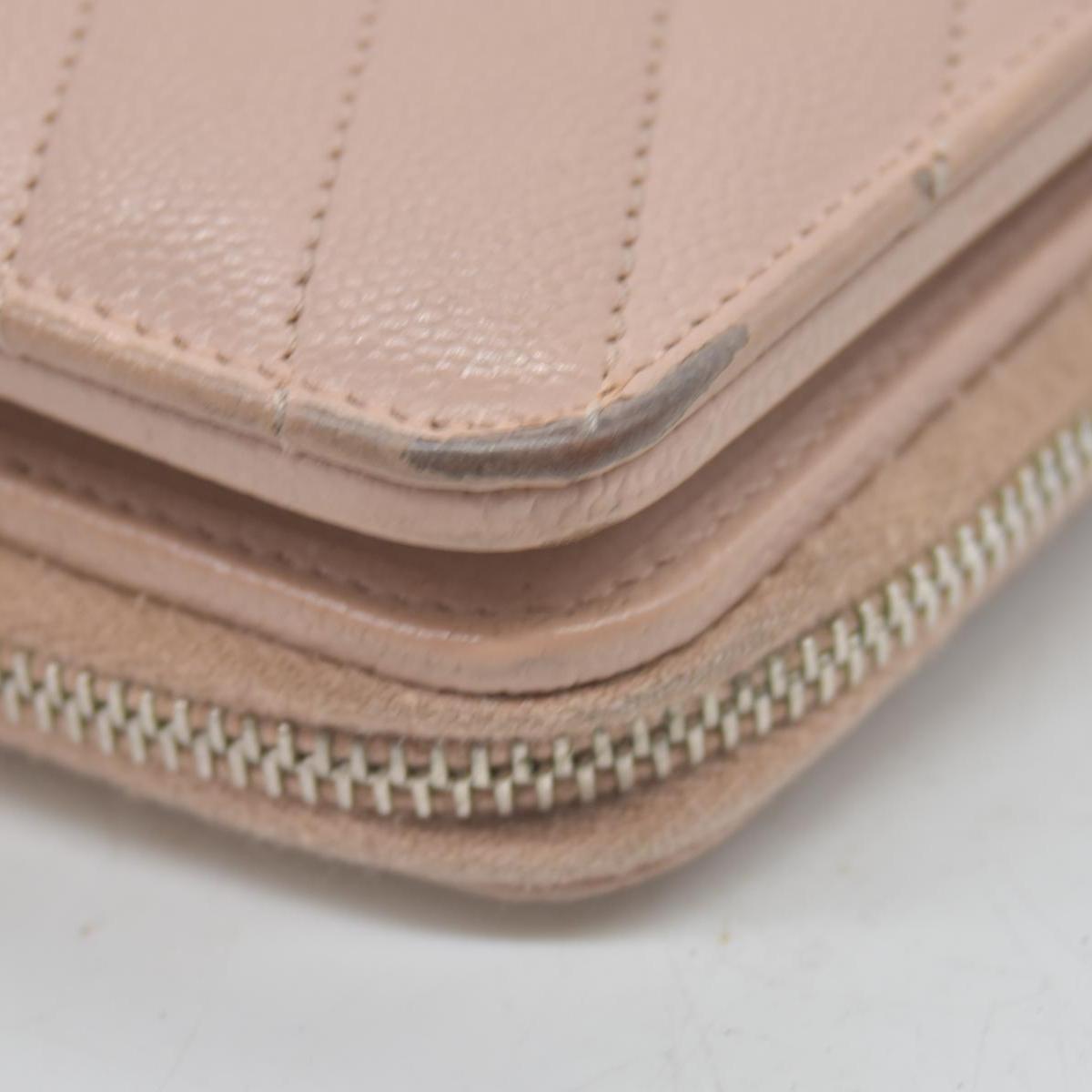 $625 Saint Laurent Grain De Poudre Matelasse Chevron Monogram Compact Zip Around Wallet Pink