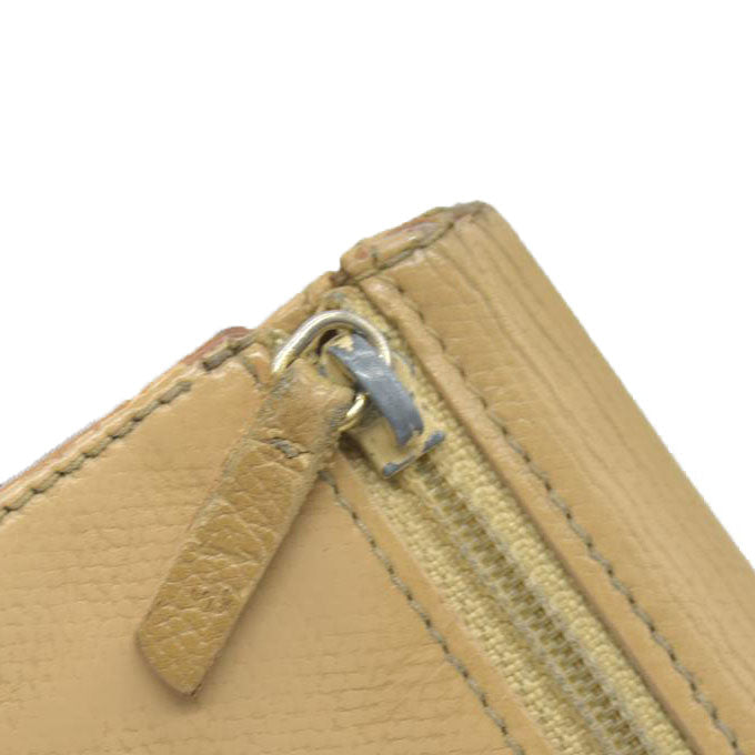 $875 Chanel Coco Button Coin Purse Beige