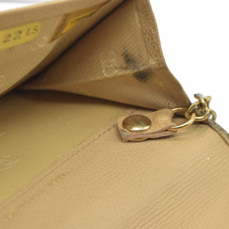 $875 Chanel Coco Button Coin Purse Beige