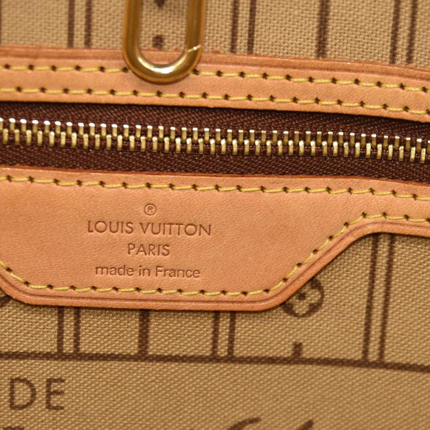 LOUIS VUITTON Neverfull PM Monogram Tote Bag Monogram Canvas Stain
