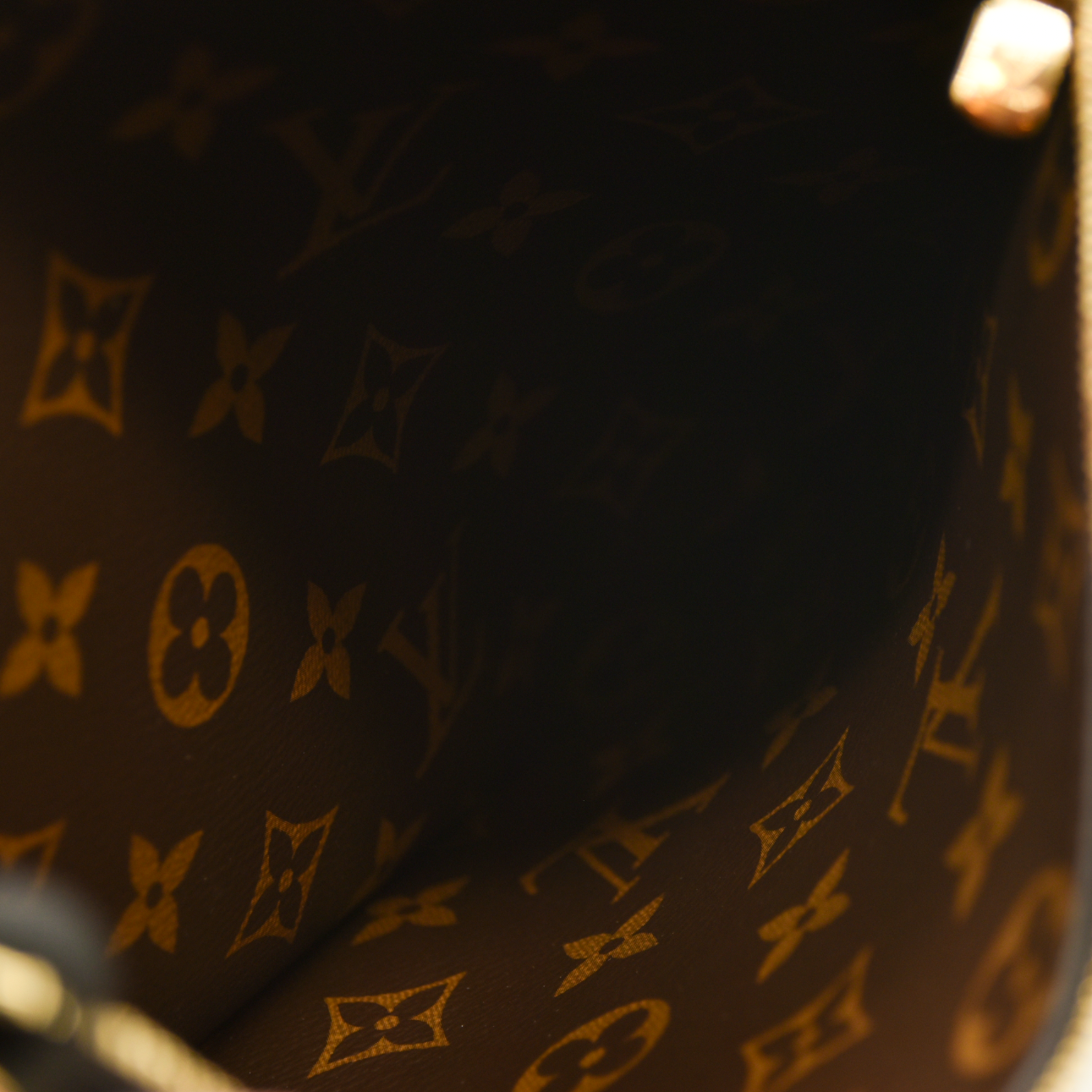 Louis Vuitton Monogram Calfskin Neo Neverfull Inside Out MM Black