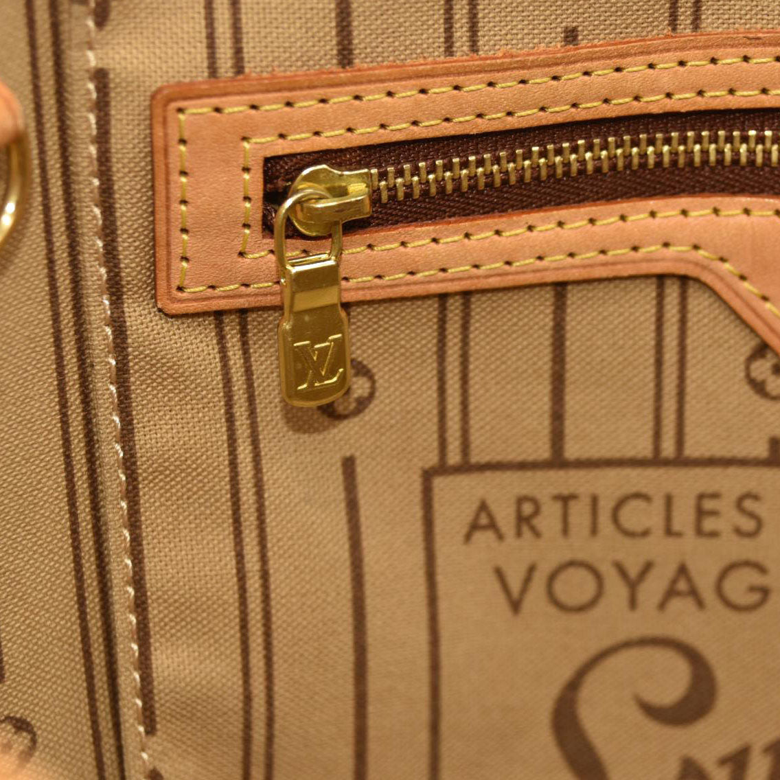 LOUIS VUITTON Neverfull PM Monogram Tote Bag Monogram Canvas Stain