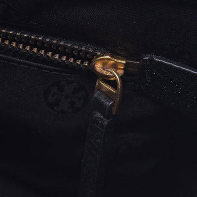 $200 Tory Burch Mercer Pebbled Zip Crossbody Bag CONSIGNMENT