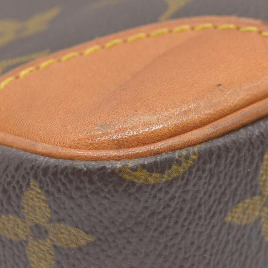 $1880 CONSIGNMENT Louis Vuitton  Monogram Trocadero 27 CONSIGNMENT