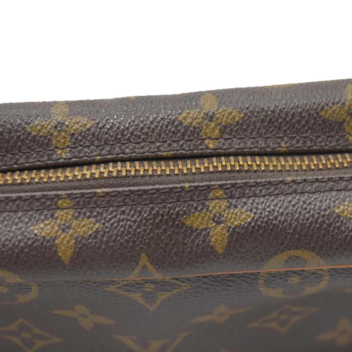 $1880 CONSIGNMENT Louis Vuitton  Monogram Trocadero 27 CONSIGNMENT
