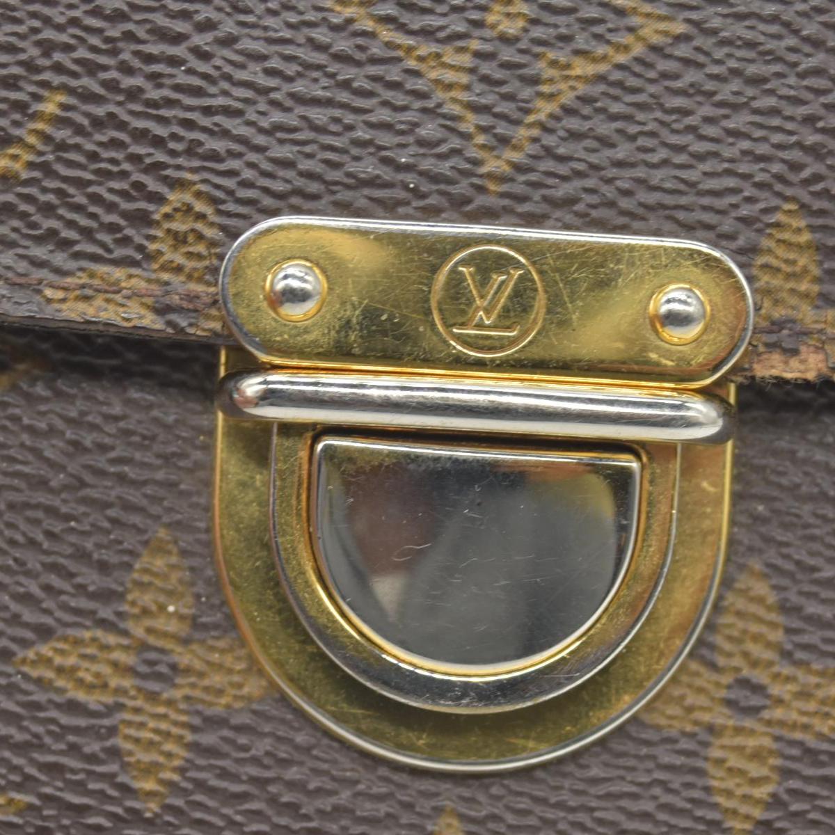 $705 Louis Vuitton Monogram Koala Compact Wallet