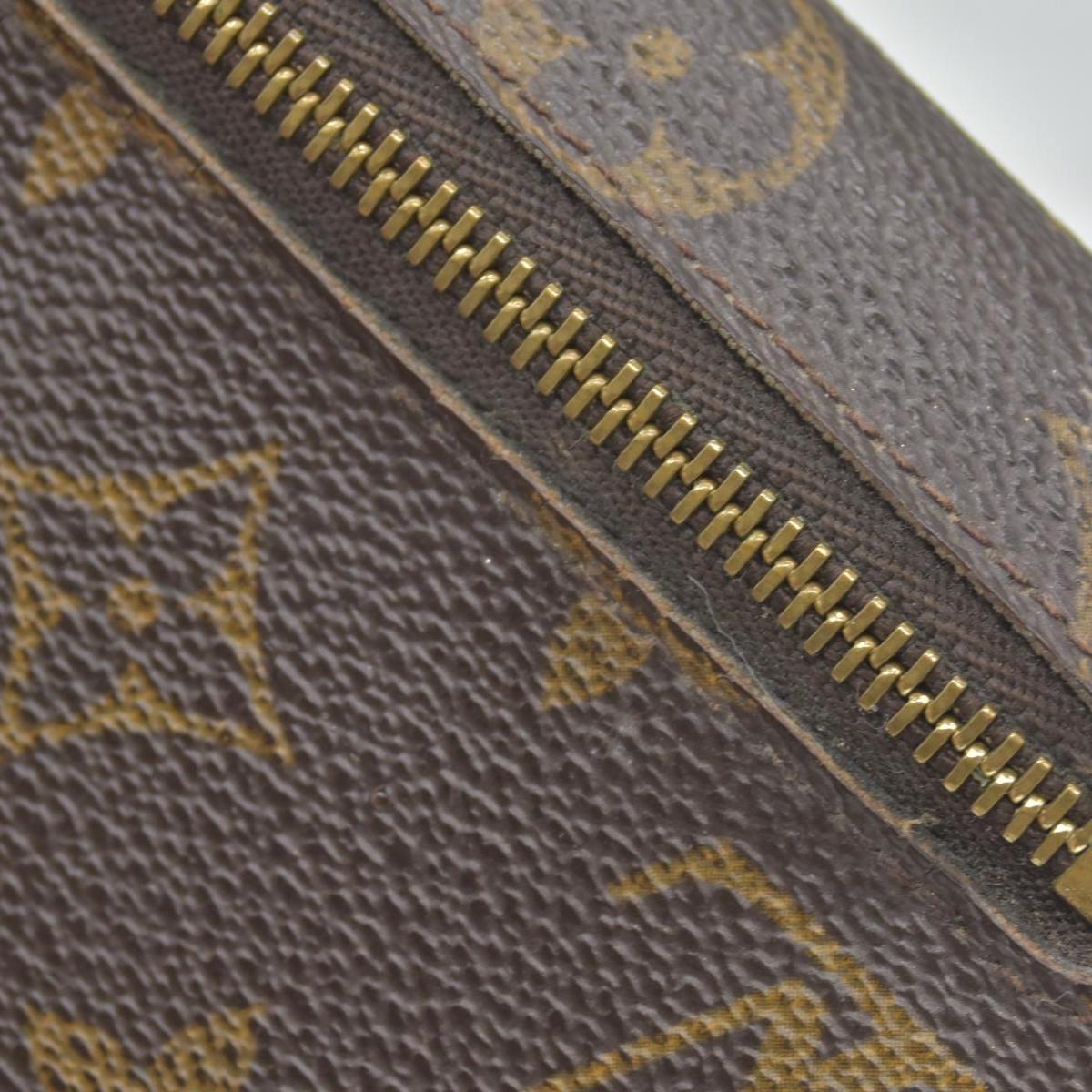 $705 Louis Vuitton Monogram Koala Compact Wallet