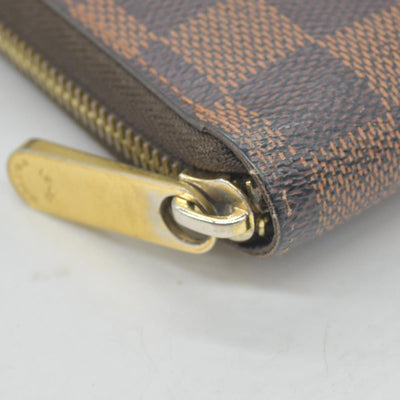 $915 Louis Vuitton Damier Ebene Zippy Wallet CONSIGNMENT
