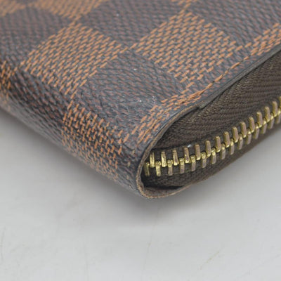 $915 Louis Vuitton Damier Ebene Zippy Wallet CONSIGNMENT