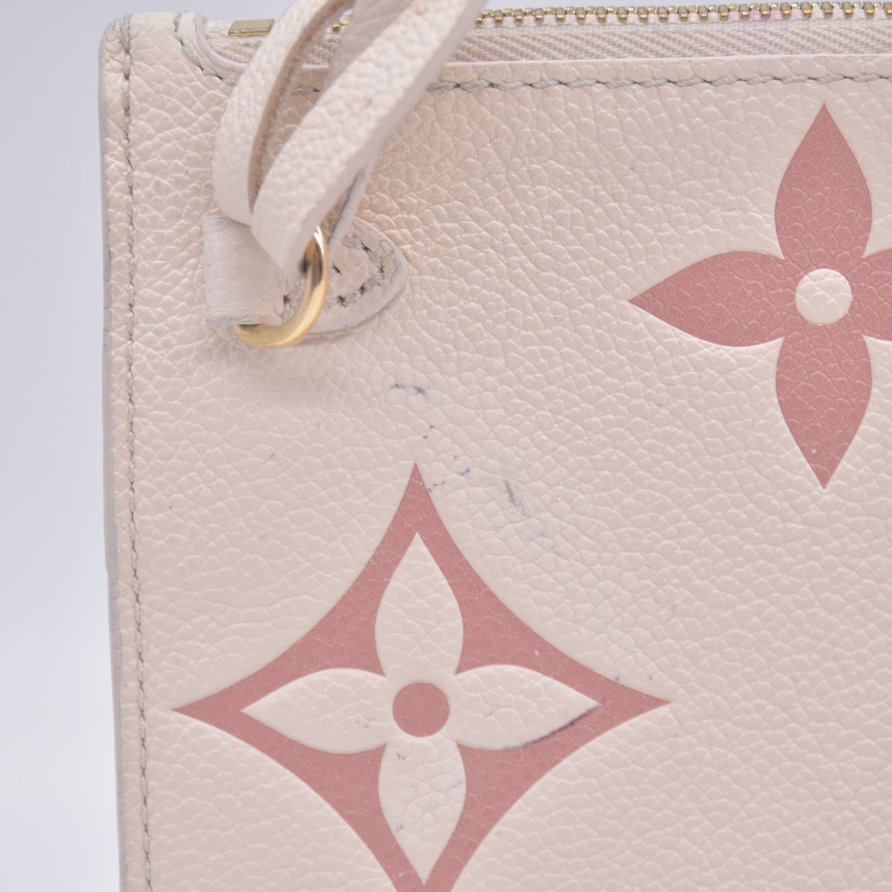 $1250 Louis Vuitton Bi-Color Monogram Rose Trianon Empreinte Pochette 10021370