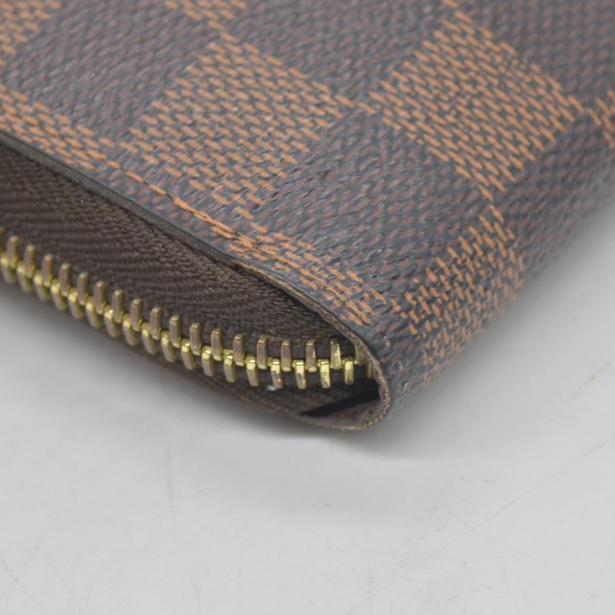 $915 Louis Vuitton Damier Ebene Zippy Wallet CONSIGNMENT