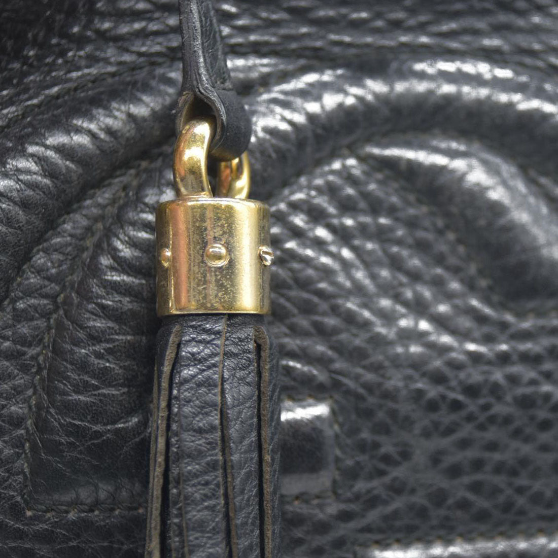 Gucci Pebbled Calfskin Medium Soho Chain Shoulder Bag Black