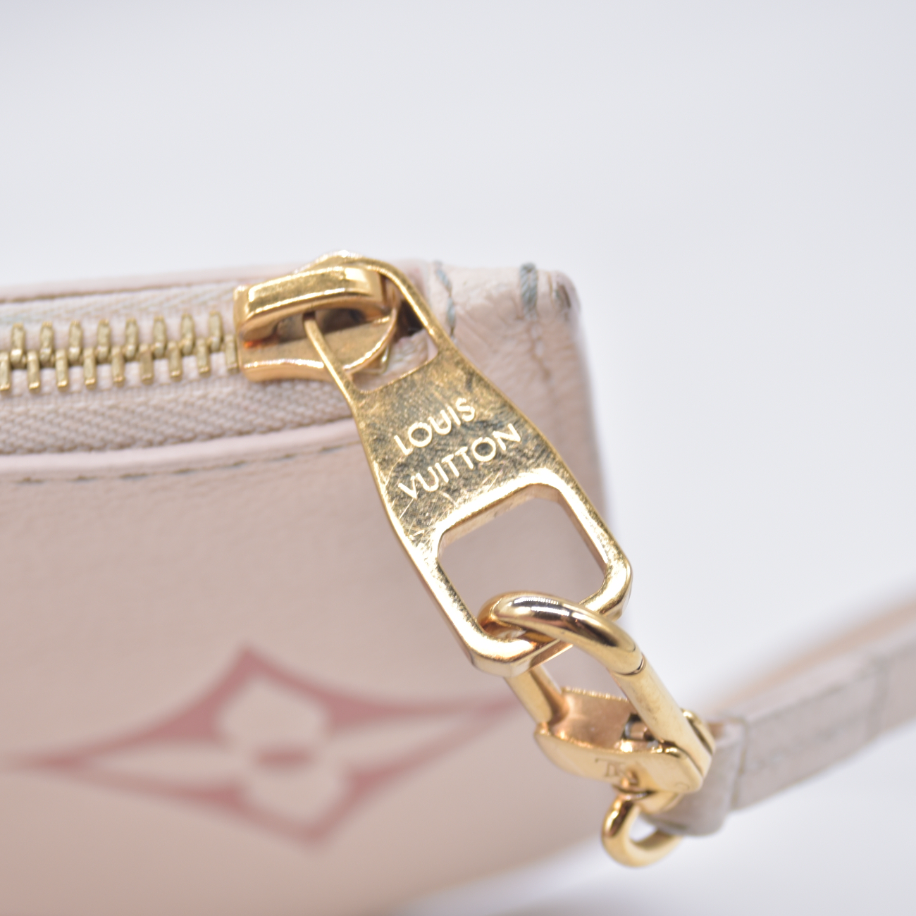 $1250 Louis Vuitton Bi-Color Monogram Rose Trianon Empreinte Pochette 10021370