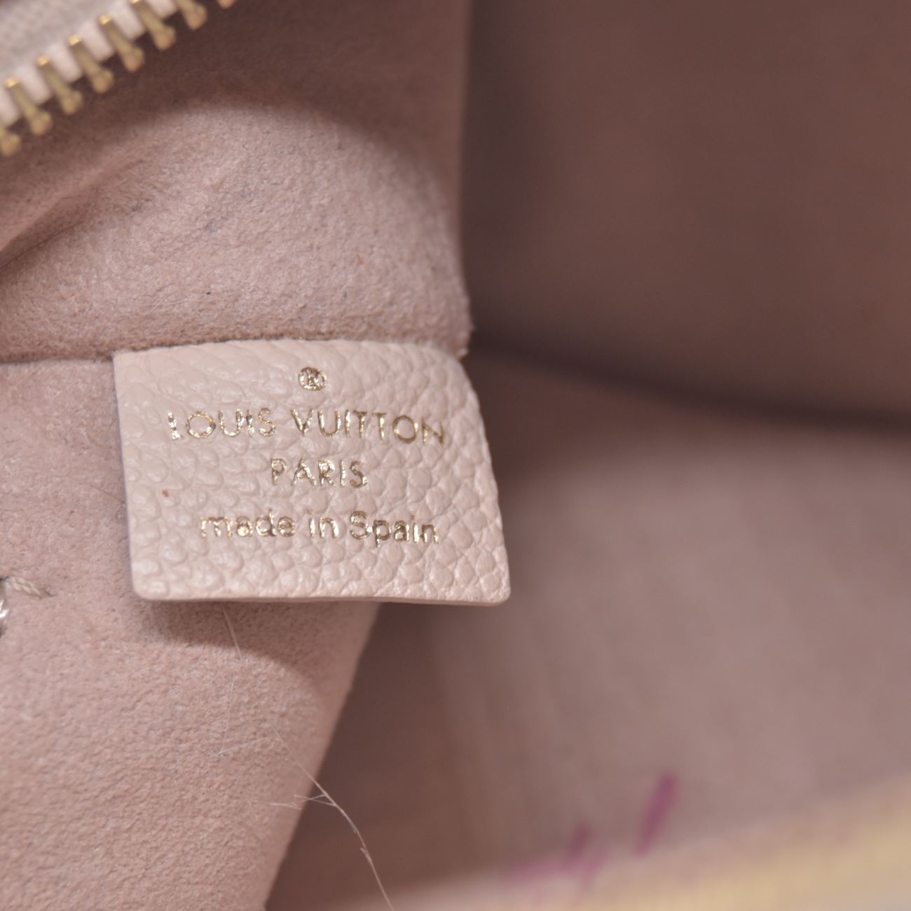 $1250 Louis Vuitton Bi-Color Monogram Rose Trianon Empreinte Pochette 10021370