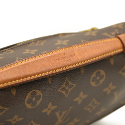 Louis Vuitton  Monogram Pochette Metis FO2179