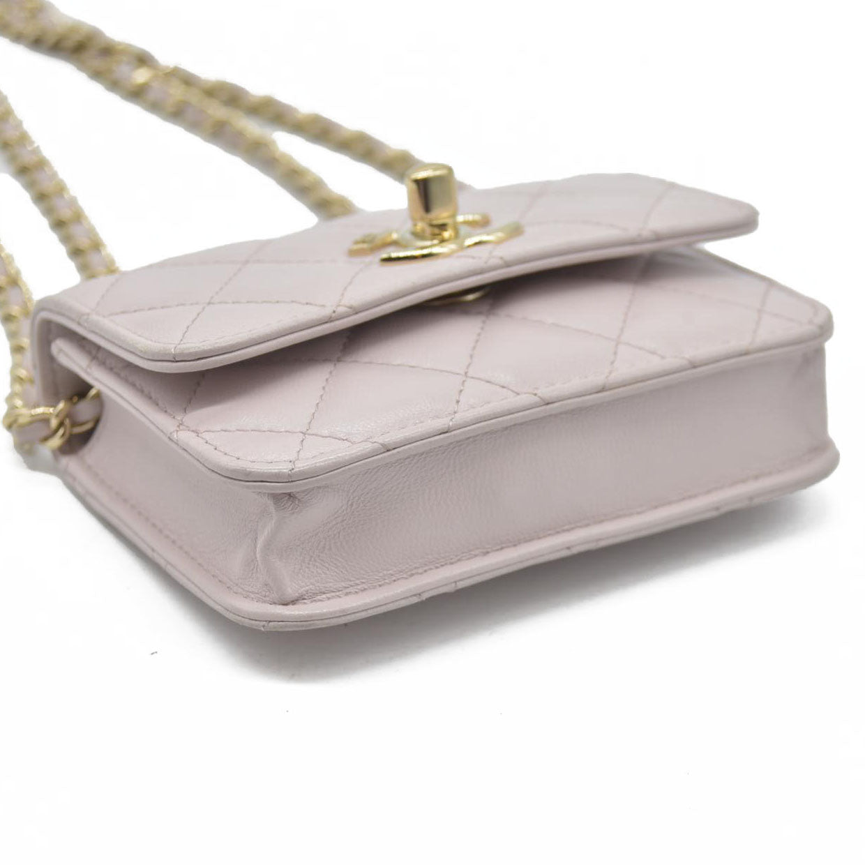 $3125 Chanel Quilted Mini Trendy CC Wallet On Chain Light Purple