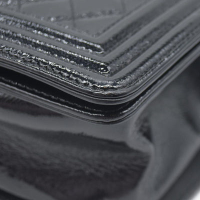 $6900 Chanel Medium Patent Boy Bag CC Logo Chain Shoulder Bag 2014