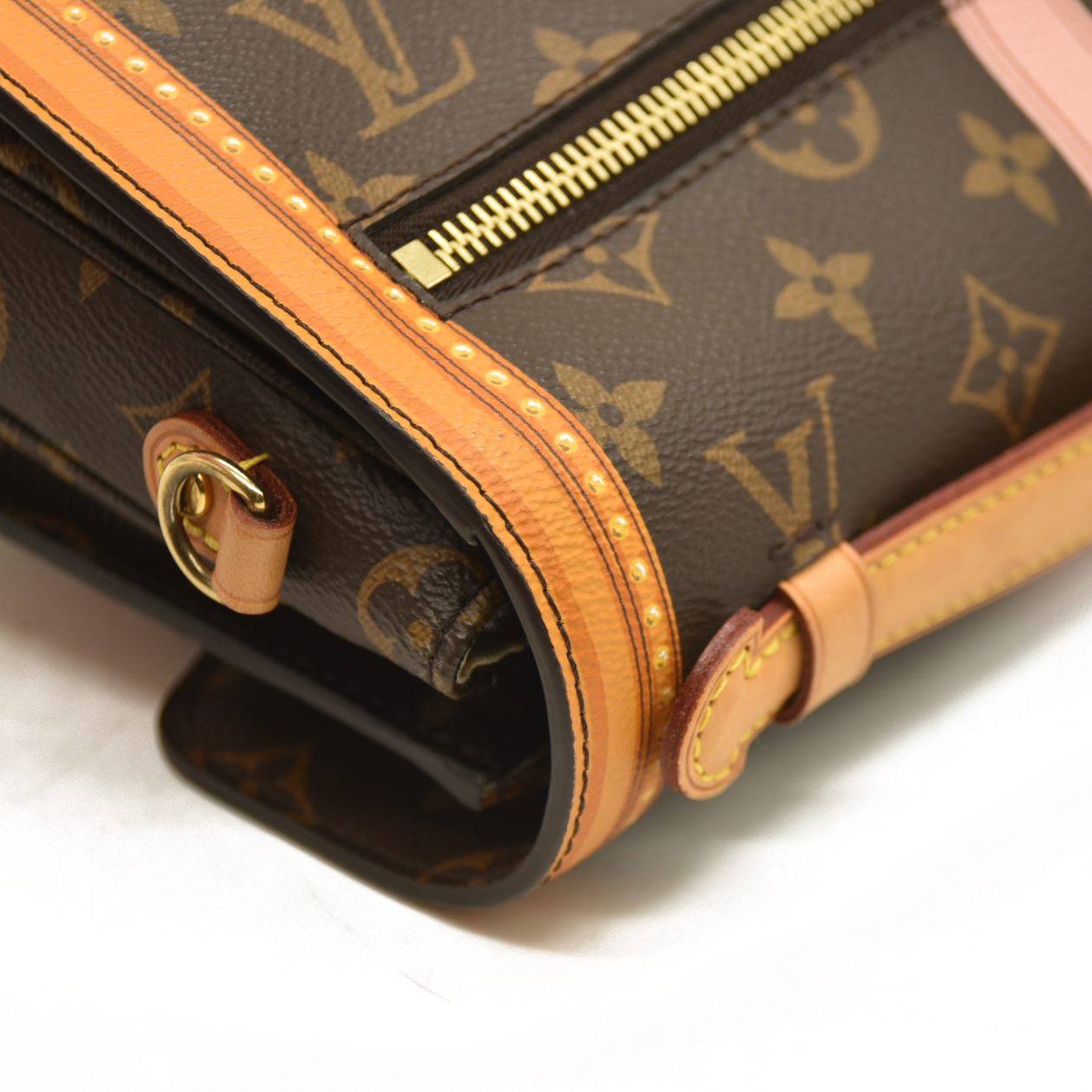 Louis Vuitton  Monogram Summer Trunks Pochette Metis DR1118
