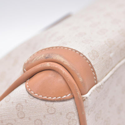 $420 GUCCI Vintage GG Plus Cosmetic Pouch CONSIGNMENT 10021413