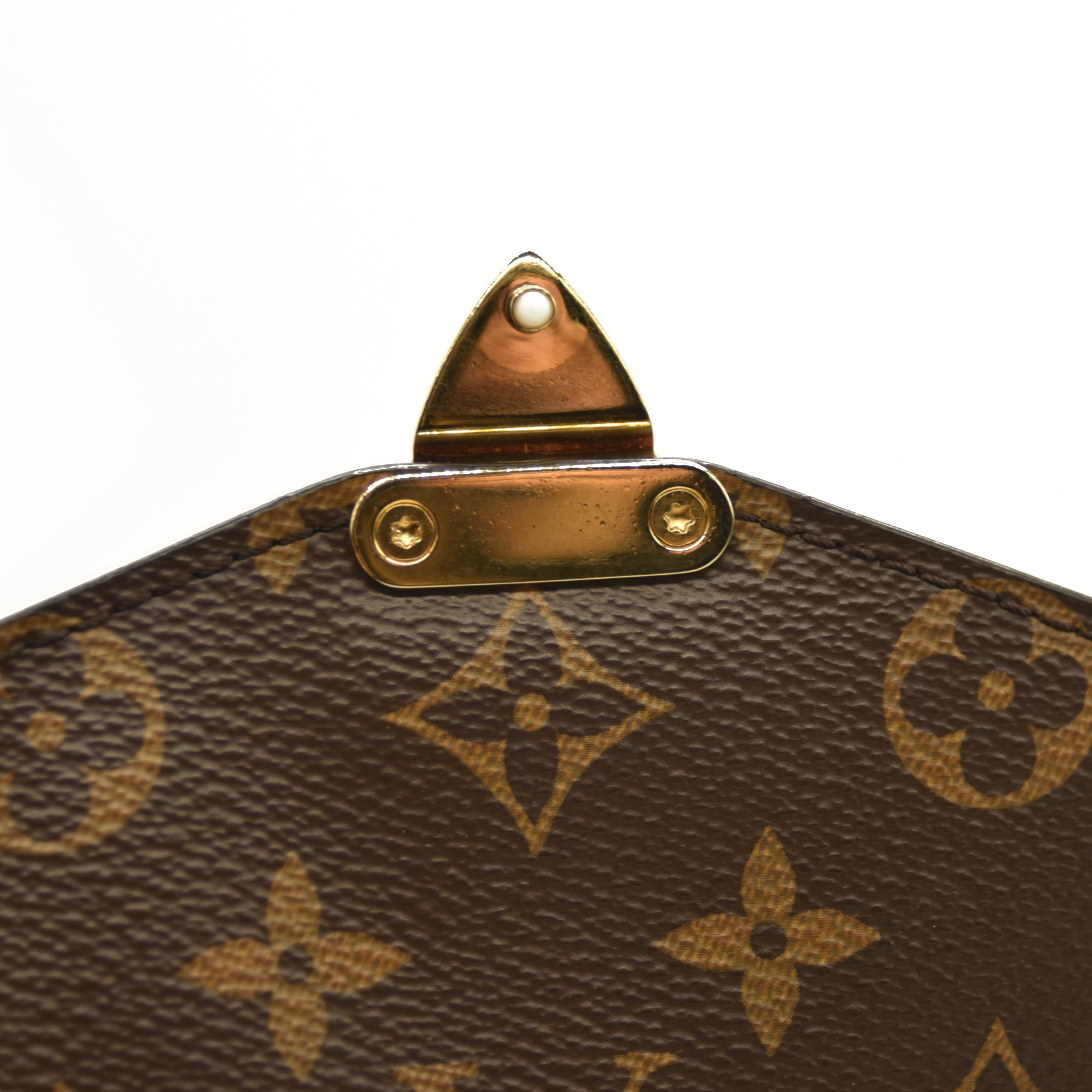Louis Vuitton  Monogram Summer Trunks Pochette Metis DR1118