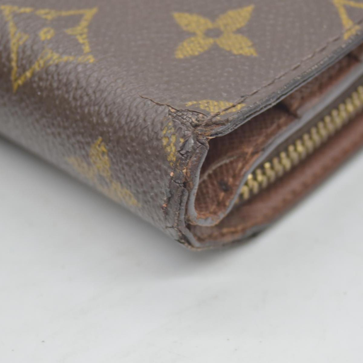 $750 Louis Vuitton Monogram Porte Papier Zippe Bifold Wallet Brown