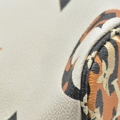 Louis Vuitton  Monogram Giant Jungle Neverfull MM