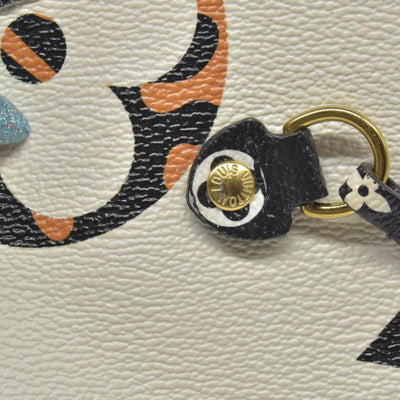 Louis Vuitton  Monogram Giant Jungle Neverfull MM