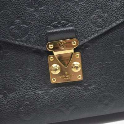 $3000 Louis Vuitton  Empreinte Pochette Metis Black