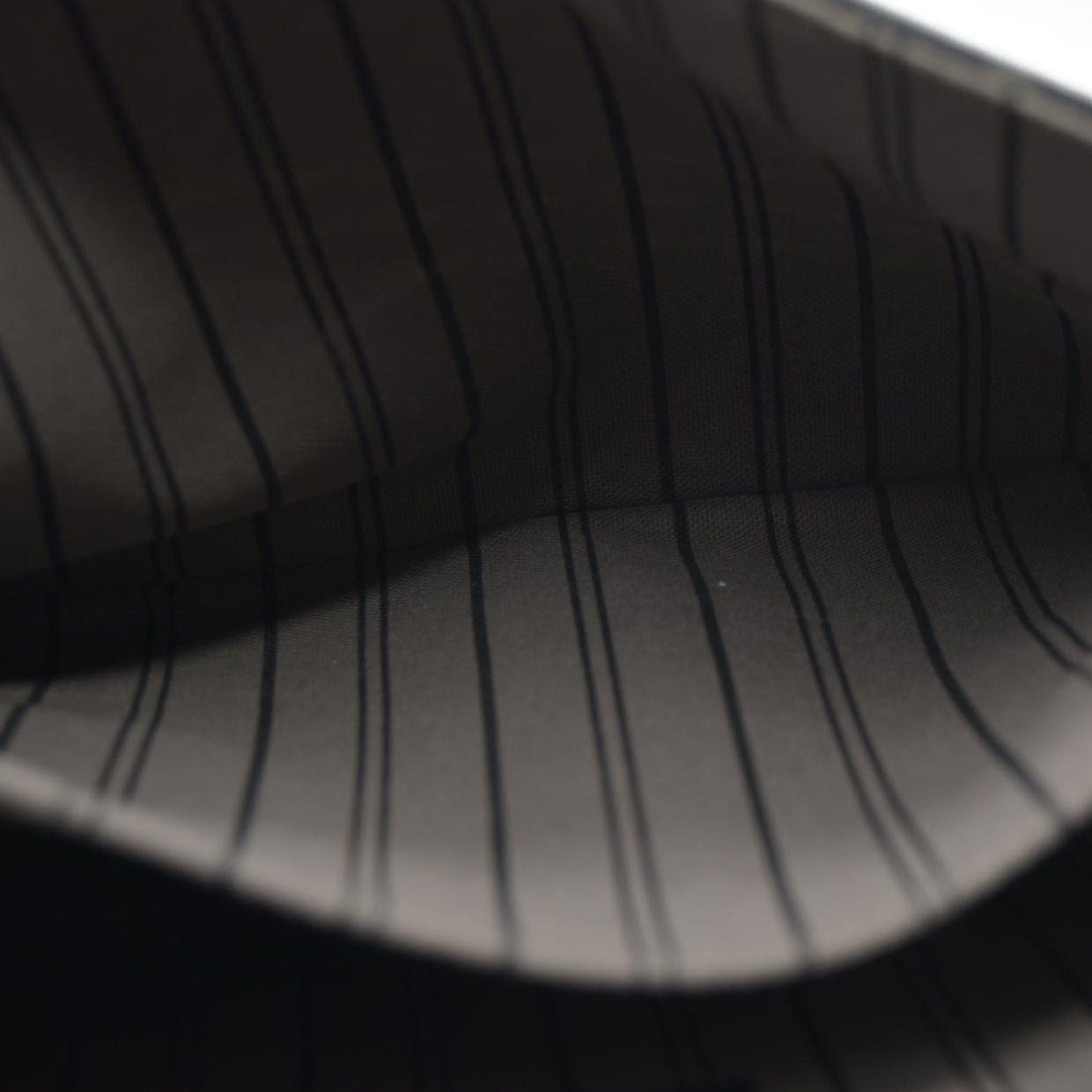 $3000 Louis Vuitton  Empreinte Pochette Metis Black