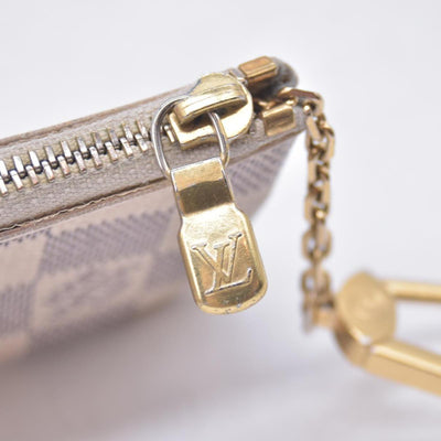 $325 2008 LOUIS VUITTON Damier Azur Cles Key Pouch GA0068 CONSIGNMENT 10021431