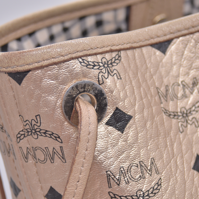 $950 MCM Metallic Visetos Medium Liz Reversible Shopper Tote Gold