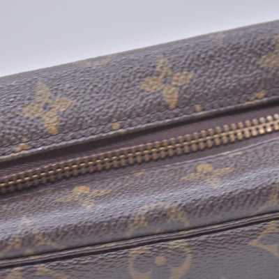 $650 LOUIS VUITTON Monogram Trousse Toilette 28 Cosmetic Case CONSIGNMENT 10021428