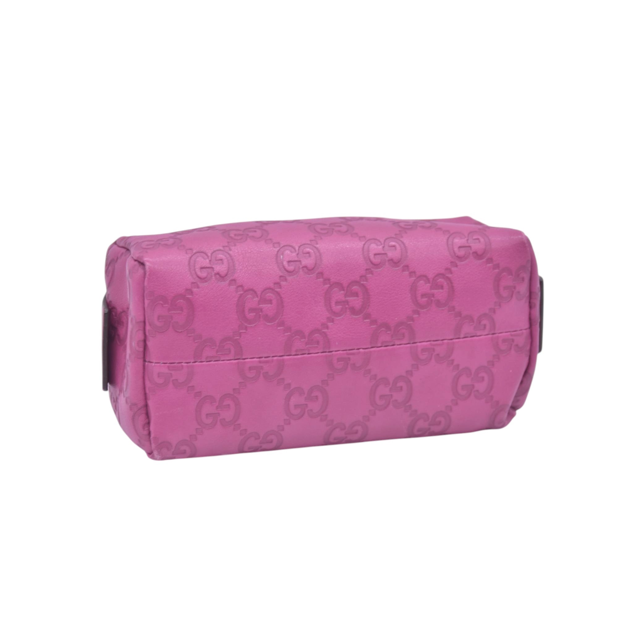 $480 GUCCI Guccissima Leather Heart Charm Cosmetic Pouch Pink CONSIGNMENT 10021425