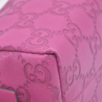 $480 GUCCI Guccissima Leather Heart Charm Cosmetic Pouch Pink CONSIGNMENT 10021425