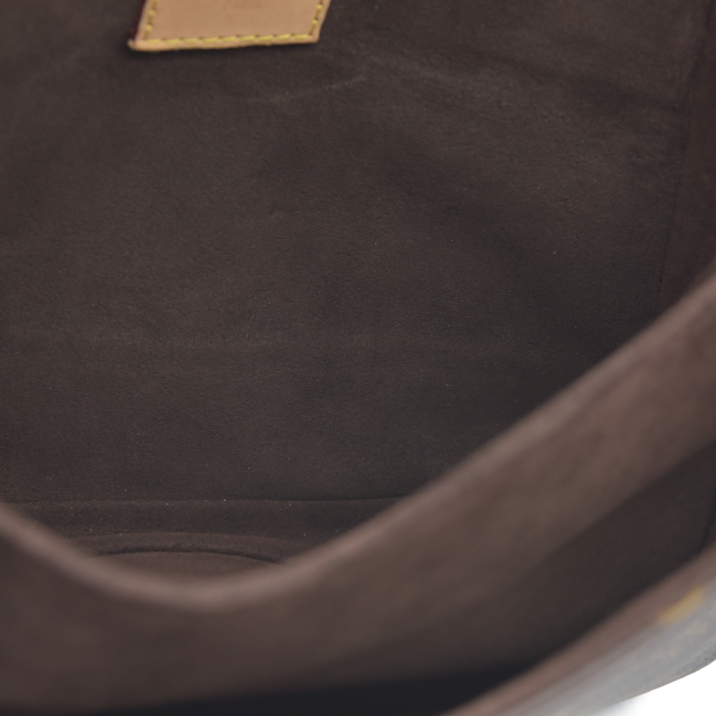 Louis Vuitton  Monogram Pochette Metis RFID Consignment