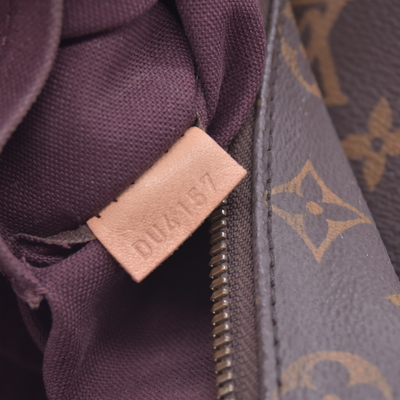 $1650 2017 Louis Vuitton Monogram Berri MM DU4157 10020684