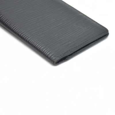 AUCTION $505 LOUIS VUITTON Epi Organizer de Poche Card Case