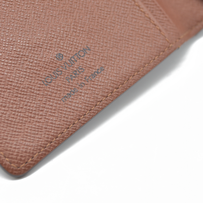 CONSIGNMENT AUCTION $405 Louis Vuitton Monogram Pocket Agenda Cover CT0042