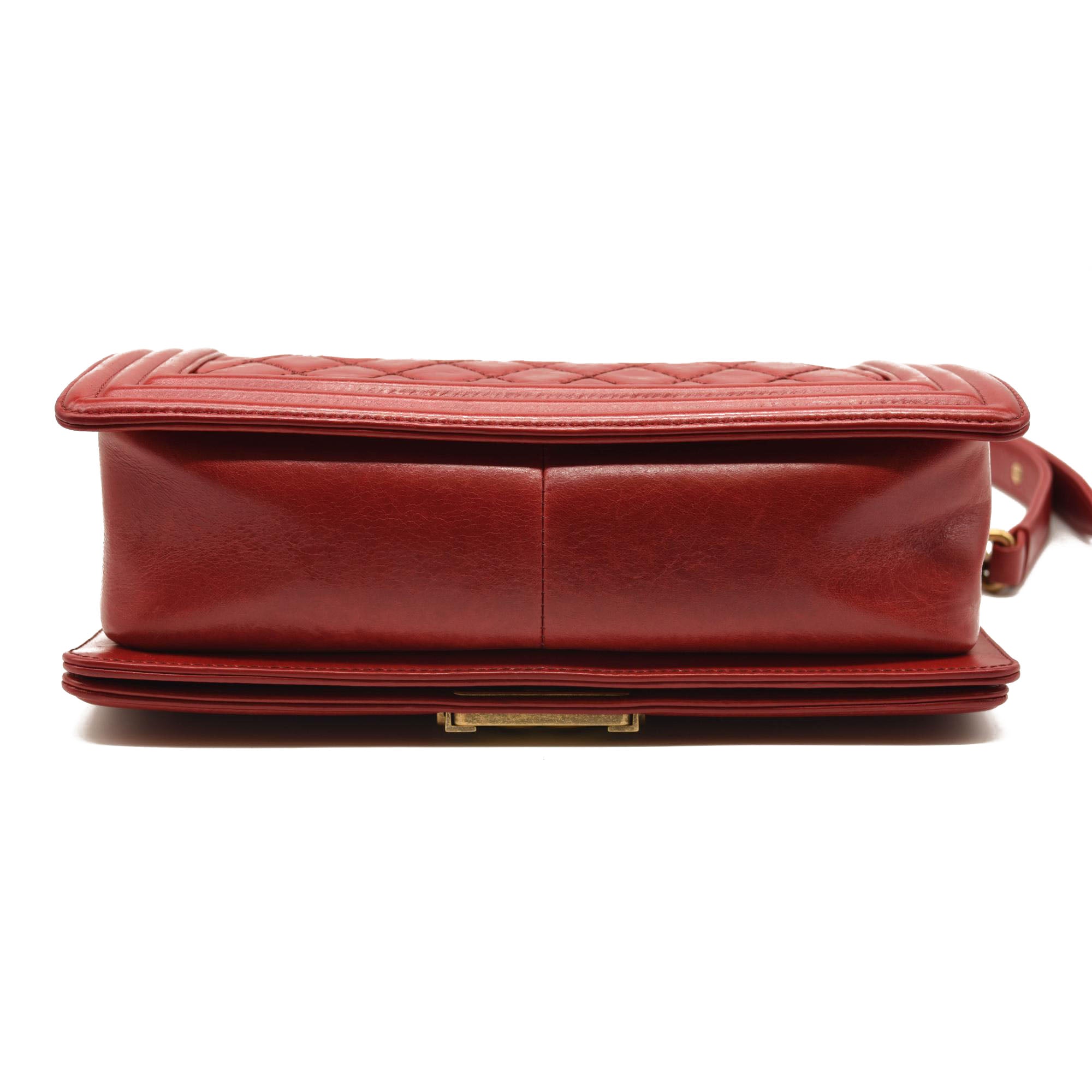 CHANEL Calfskin Double Stitch New Medium Boy Flap Red