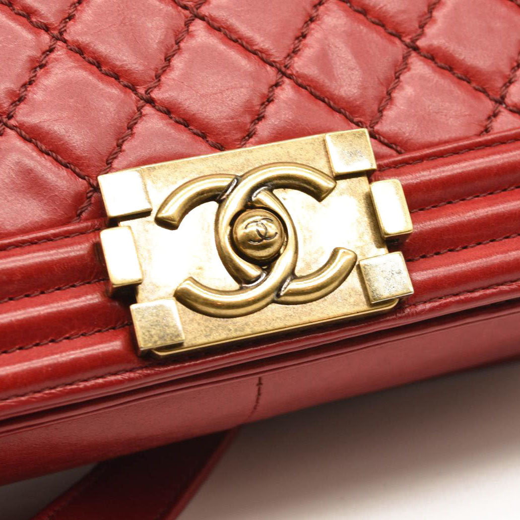 CHANEL Calfskin Double Stitch New Medium Boy Flap Red
