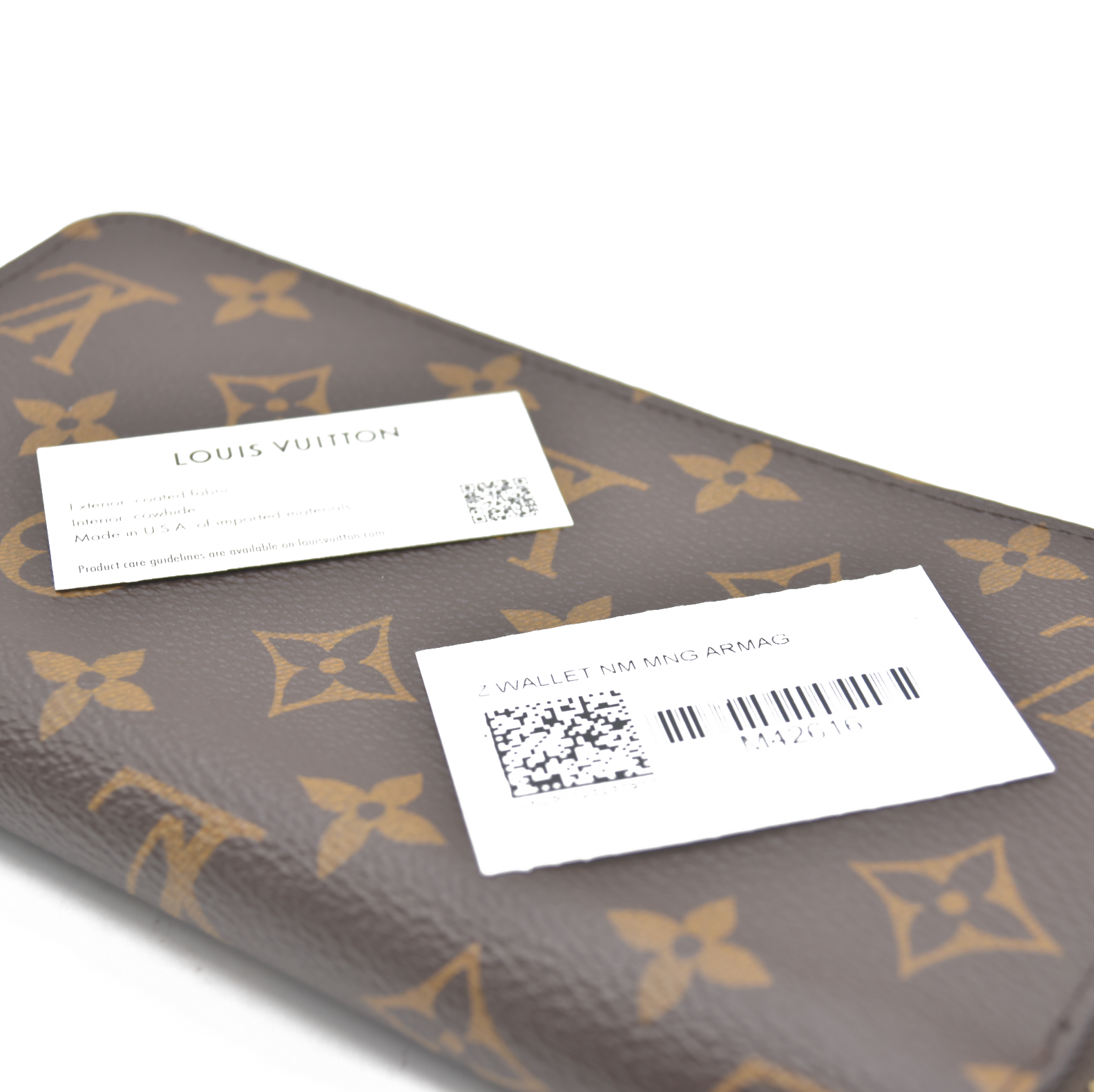 $915 Louis Vuitton Monogram Zippy Wallet RFID CONSIGNMENT AUCTION
