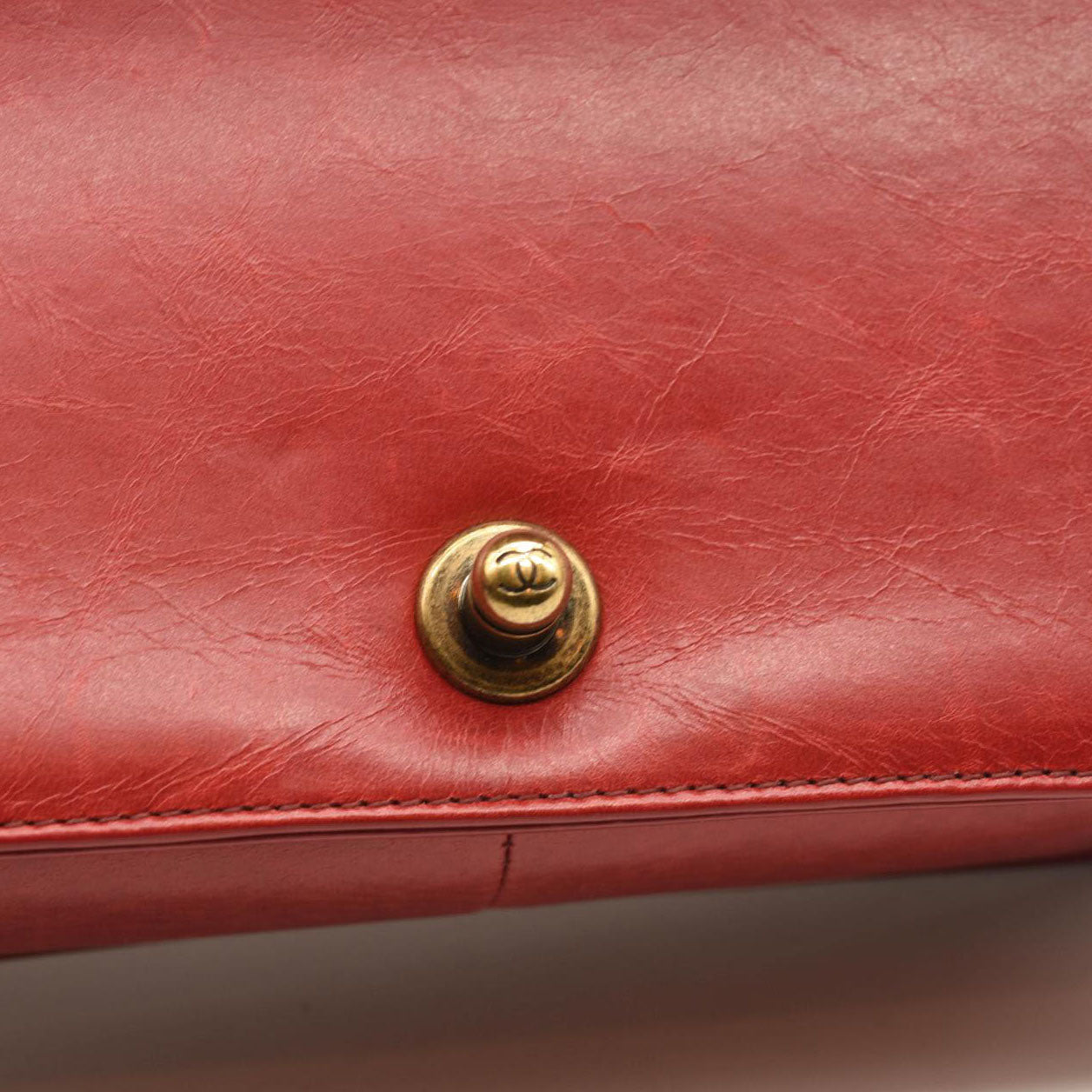 CHANEL Calfskin Double Stitch New Medium Boy Flap Red