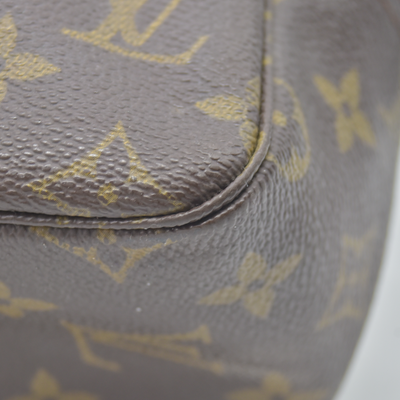 $600 1985 LOUIS VUITTON Monogram Trousse Toilette 28 Clutch Bag 854MI