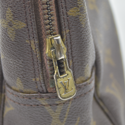 $600 1985 LOUIS VUITTON Monogram Trousse Toilette 28 Clutch Bag 854MI